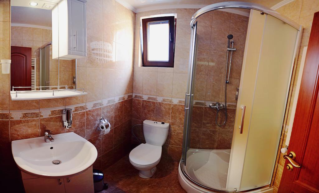 Hotel Afrodita Trouskavets Chambre photo